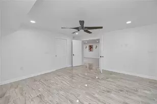 7300 Sun Island Dr S, South Pasadena, FL 33707 - Photo 28