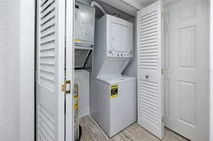 7300 Sun Island Dr S, South Pasadena, FL 33707 - Photo 32