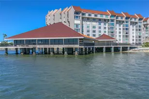 632 Edgewater Dr, Dunedin, FL 34698 - Photo 2