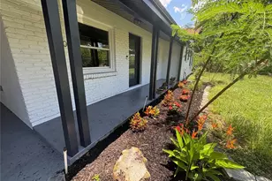 8609 Driftwood Dr, Tampa, FL 33615 - Photo 38