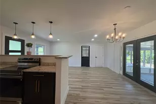 8609 Driftwood Dr, Tampa, FL 33615 - Photo 6