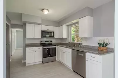 106 Avery Avenue, Crystal Beach, FL 34681 - Photo 12