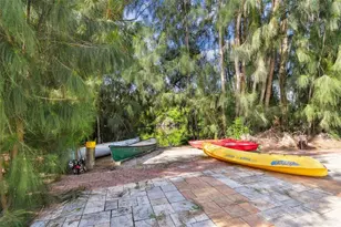 5909 Mohr Rd, Tampa, FL 33615 - Photo 4