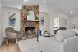 4415 Marine Pkwy, New Port Richey, FL 34652 - Photo 8