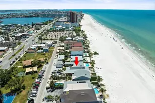 18218 Sunset Blvd, Saint Petersburg, FL 33708 - Photo 10