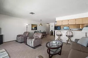18218 Sunset Blvd, Saint Petersburg, FL 33708 - Photo 32