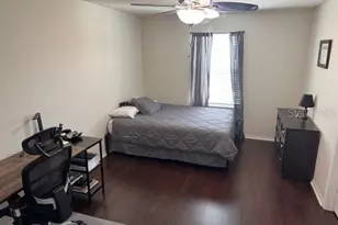 8723 Turnstone Haven Pl, Tampa, FL 33619 - Photo 18