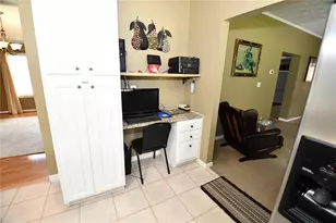 30529 Eastport Dr, Wesley Chapel, FL 33545 - Photo 12