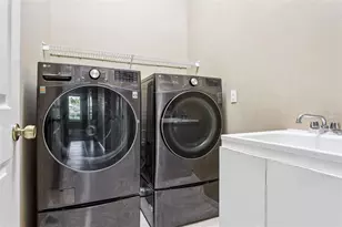 10020 Cypress Shadow Ave, Tampa, FL 33647 - Photo 34