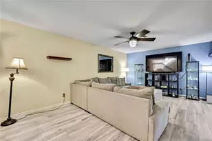 12714 Tall Pine Dr, Tampa, FL 33625 - Photo 10