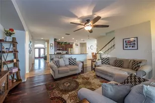 1742 Mira Lago Cir, Ruskin, FL 33570 - Photo 10