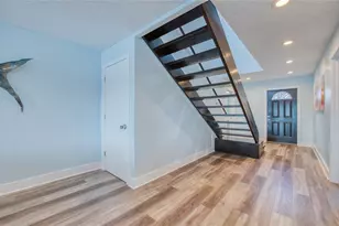 300 Bay Plaza, Treasure Island, FL 33706 - Photo 40