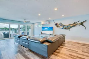 300 Bay Plaza, Treasure Island, FL 33706 - Photo 22