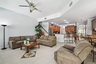 10526 Greencrest Dr, Tampa, FL 33626 - Photo 18