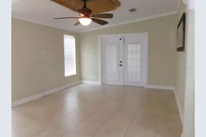 5835 Coventry Drive, Tampa, FL 33615 - Photo 8