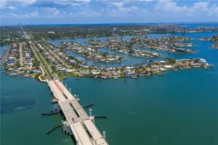 7949 2nd Ave S, Saint Petersburg, FL 33707 - Photo 40