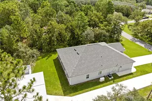 12113 Pine Club Cir, Weeki Wachee, FL 34614 - Photo 22