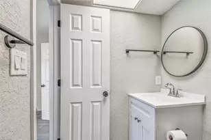 5111 Amulet Dr, New Port Richey, FL 34652 - Photo 40