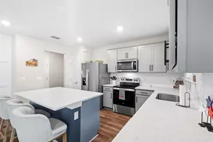 3892 Capri Coast Dr, Plant City, FL 33565 - Photo 14