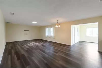 1005 Harefield Circle #43, Sun City Center, FL 33573 - Photo 6