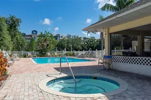 1050 Starkey Rd, Largo, FL 33771 - Photo 30