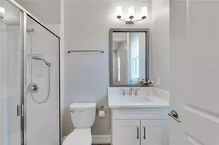 2318 5th St E, Palmetto, FL 34221 - Photo 32