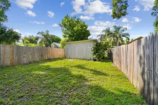 711 Smith St, Clearwater, FL 33756 - Photo 36