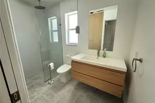 13940 Antigua Dr, Seminole, FL 33776 - Photo 10