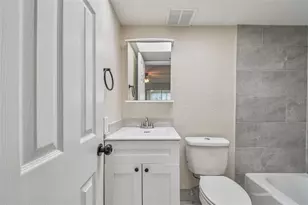 4600 Marine Pkwy, New Port Richey, FL 34652 - Photo 30