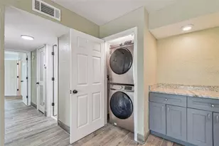 4600 Marine Pkwy, New Port Richey, FL 34652 - Photo 12