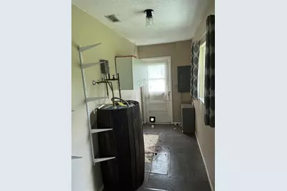5419 Cyril Drive, Dade City, FL 33523 - Photo 10