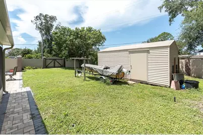 999 38th Avenue NE, Saint Petersburg, FL 33704 - Photo 54