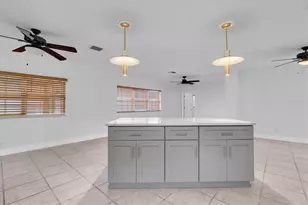 999 38th Ave NE, Saint Petersburg, FL 33704 - Photo 20