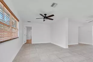 999 38th Ave NE, Saint Petersburg, FL 33704 - Photo 28