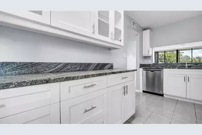 2424 W Tampa Bay Boulevard #L302, Tampa, FL 33607 - Photo 28