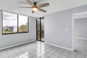 2424 W Tampa Bay Blvd, Tampa, FL 33607 - Photo 20