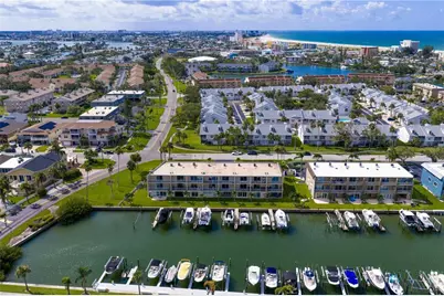 12586 Capri Circle N, Treasure Island, FL 33706 - Photo 82