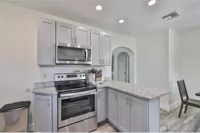 6436 30th Street N, Saint Petersburg, FL 33702 - Photo 12