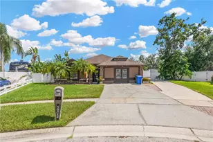 10112 Cornerstone Pl, Riverview, FL 33569 - Photo 1