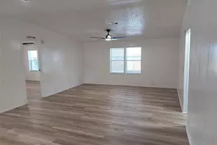 5744 Cherry Tree Dr, Lakeland, FL 33811 - Photo 4