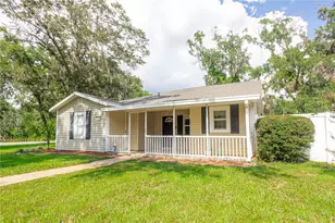 1116 N Johnson St, Plant City, FL 33563 - Photo 2