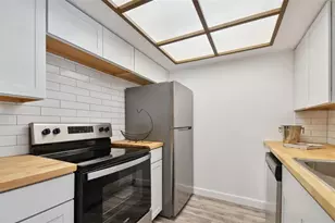 9700 Starkey Rd, Seminole, FL 33777 - Photo 8