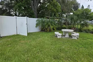 3712 Argon Dr, Tampa, FL 33619 - Photo 8