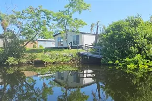13147 Cabin Ct, Hudson, FL 34667 - Photo 2
