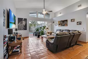 10327 Meadow Crossing Dr, Tampa, FL 33647 - Photo 24