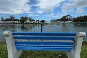 1109 49th Ave Dr W, Bradenton, FL 34207 - Photo 30