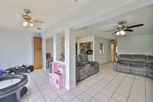 2347 Gainesborough Loop, Sun City Center, FL 33573 - Photo 20