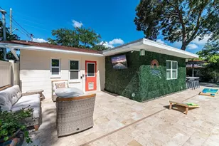 333 66th St N, Saint Petersburg, FL 33710 - Photo 36