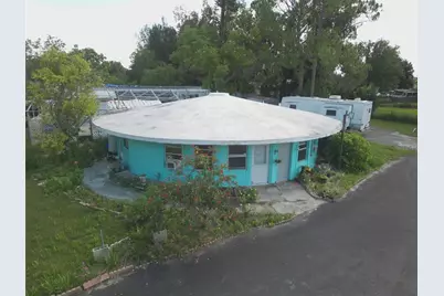 1603 W Shell Point Road, Ruskin, FL 33570 - Photo 2
