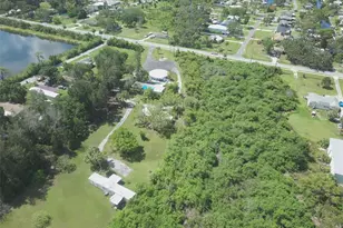 1603 W Shell Point Rd, Ruskin, FL 33570 - Photo 12